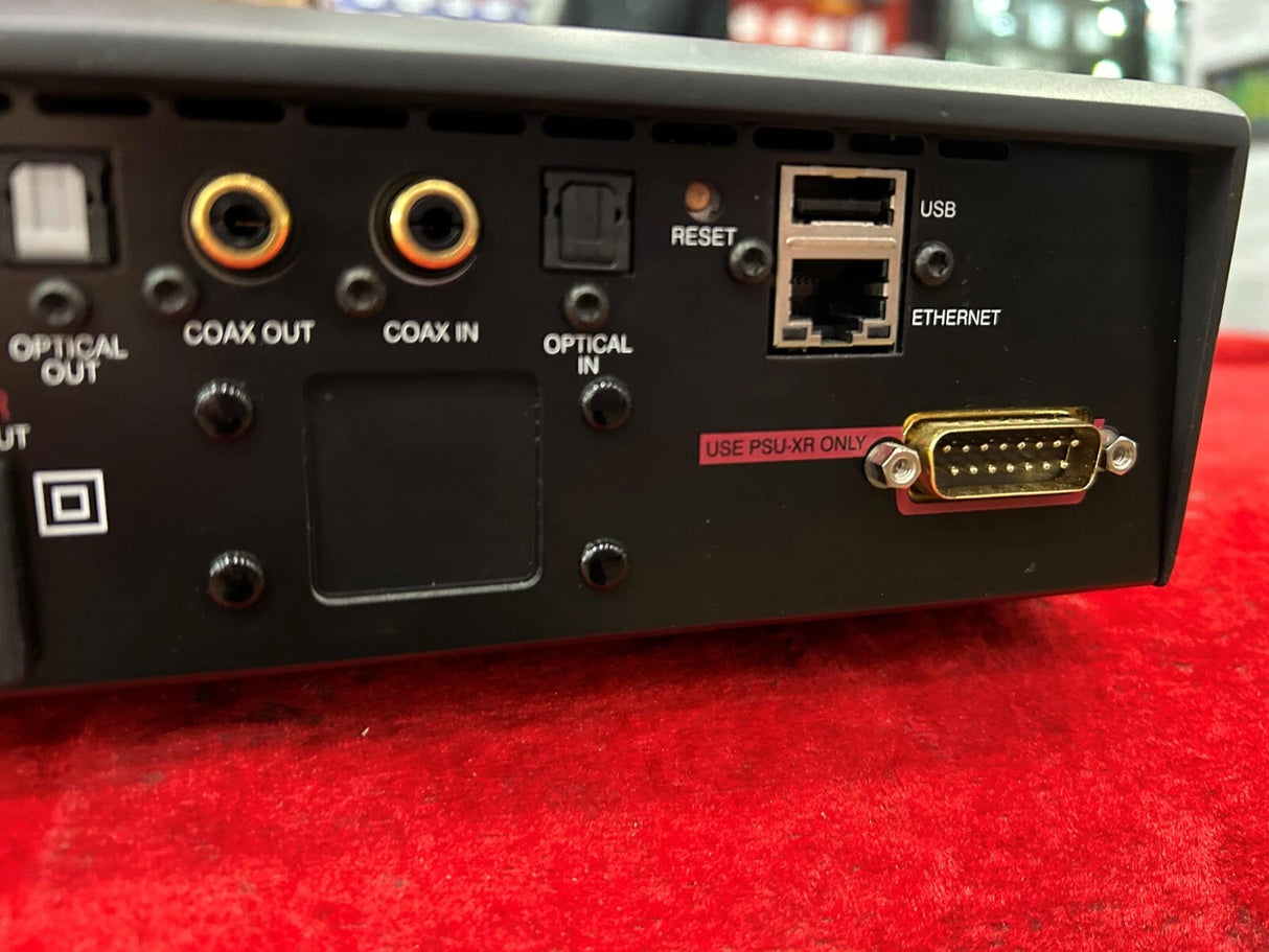 CYRUS STREAM XR BLACK STREAMER (NOT INCLUDING PSU-XR) DISPLAY MODEL