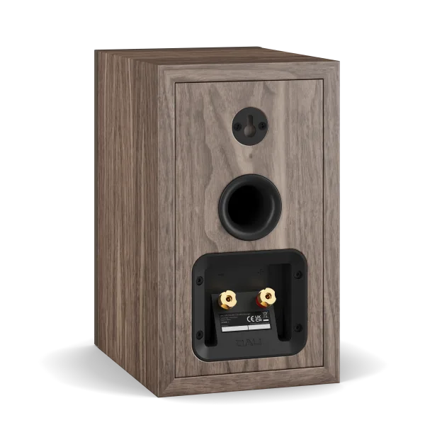 DALI SONIK 1 BOOKSHELF WALNUT